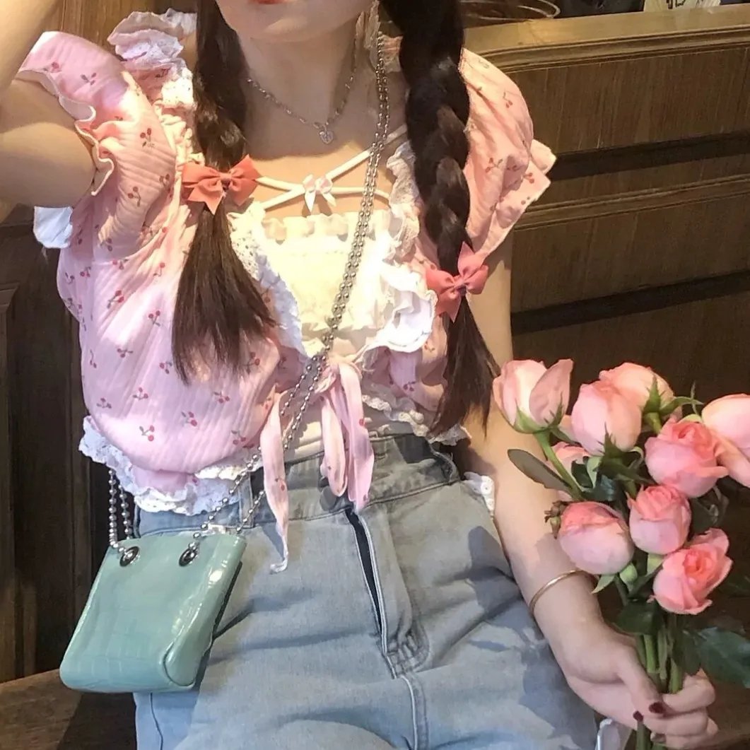 拍三小电影